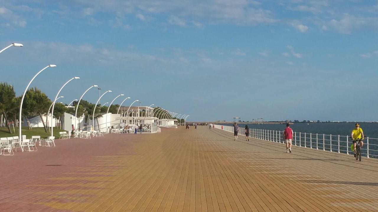 Duplex En Huelva A 15 Minutos En Coche De Las Mejores Playas De Espana Exterior photo